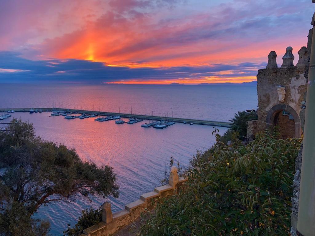 Suites Luisa Sanfelice Agropoli Exteriér fotografie