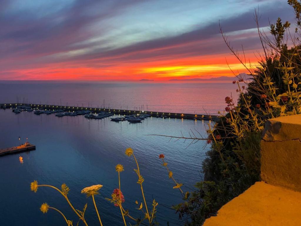 Suites Luisa Sanfelice Agropoli Exteriér fotografie